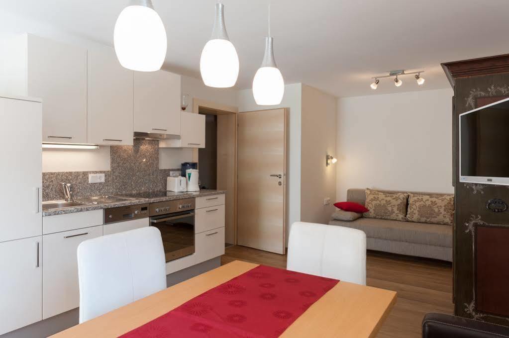 Haus Katharina, Summercard Included คาพรูน ภายนอก รูปภาพ